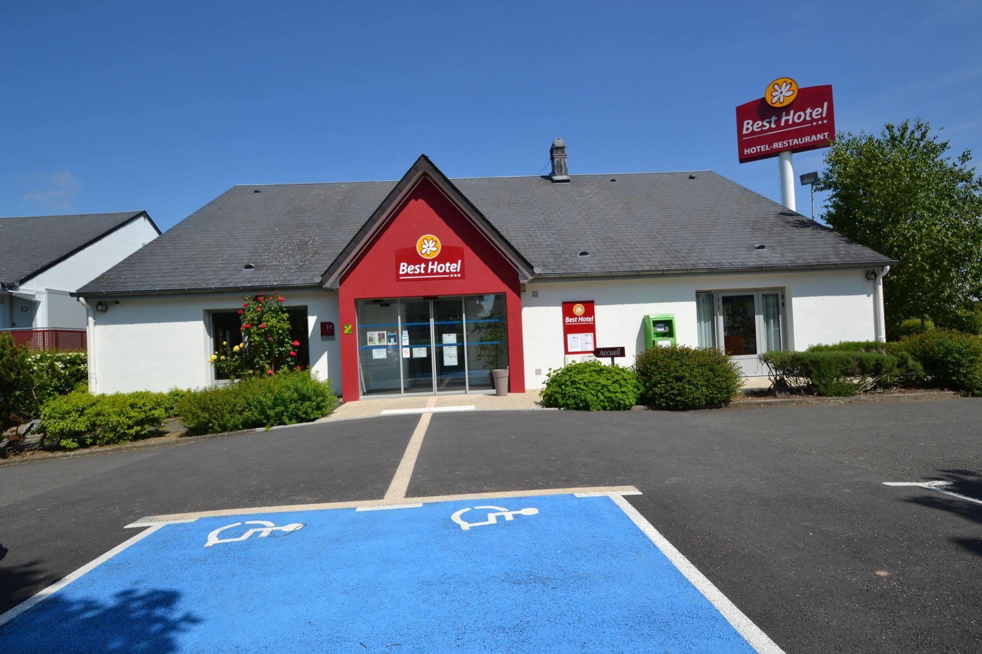 Brit Hotel Mayenne Kültér fotó